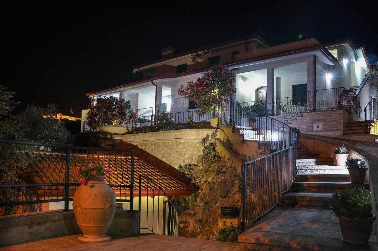 Apartamento Casa Elisabetta Shortlets Caposele Exterior foto